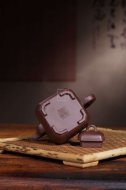 《山水詩(shī)韻-福臨八方》宜興紫砂壺工藝美術(shù)師手工底槽青