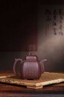 《山水詩(shī)韻-福臨八方》宜興紫砂壺工藝美術(shù)師手工底槽青