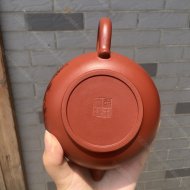 鴻運(yùn)壺